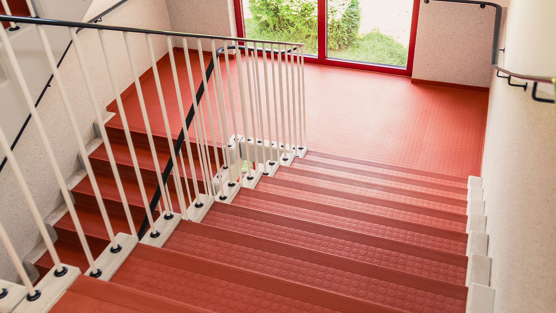 glasundboden-dr-schutz-fussbodensanierung-treppen